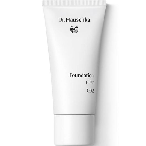 Dr. Hauschka Foundation 002 pine